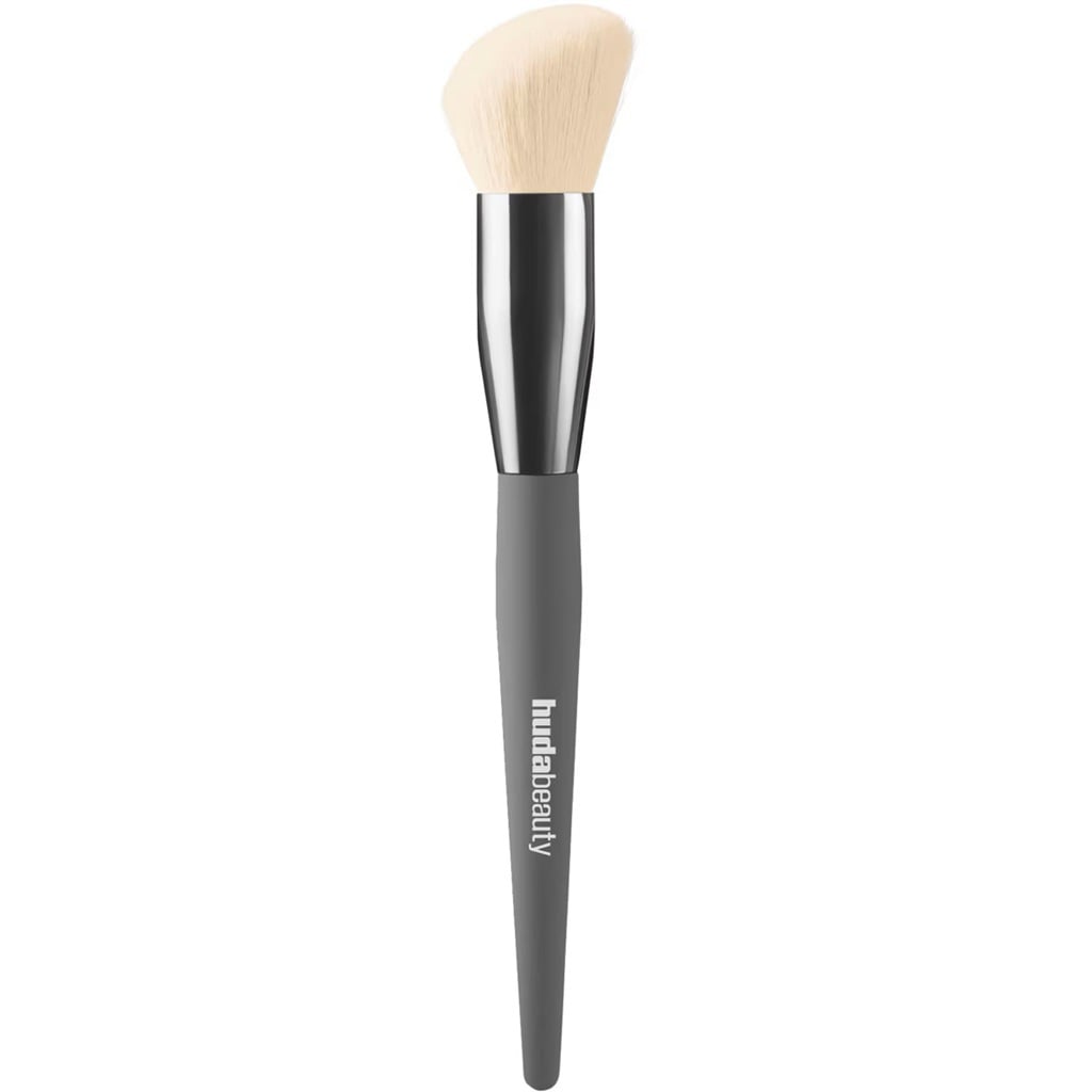Diffusing Cheek Brush